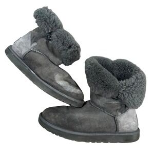 Y2K UGG Bailey Button Bling Grey Suede Sheepskin Boots Swarovski Crystal Size 9